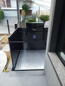 plataforma elevatória para mobilidade reduzida