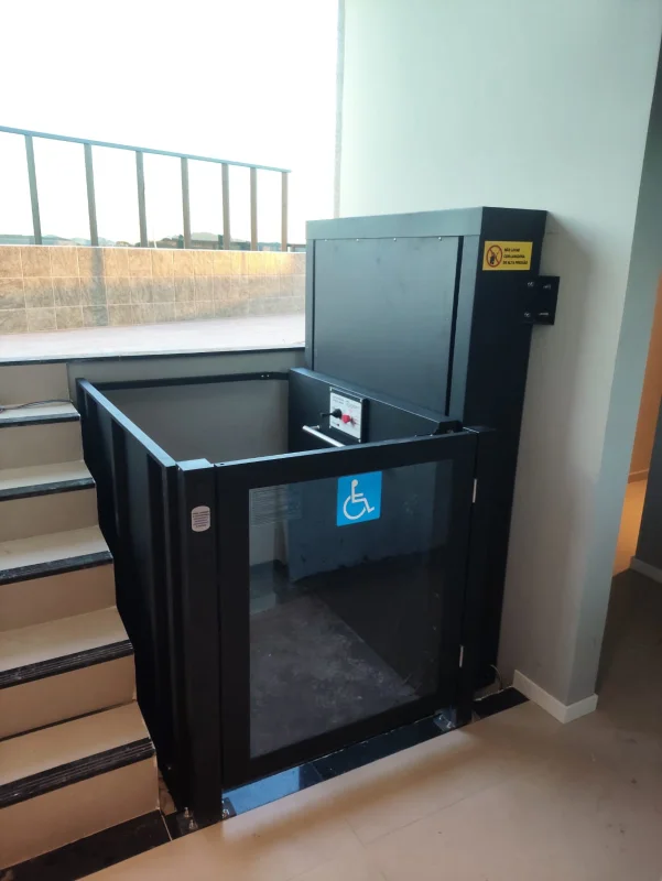 plataforma elevatória ac02
