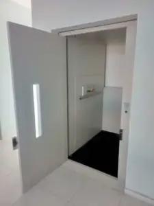 Plataforma elevatória AC08